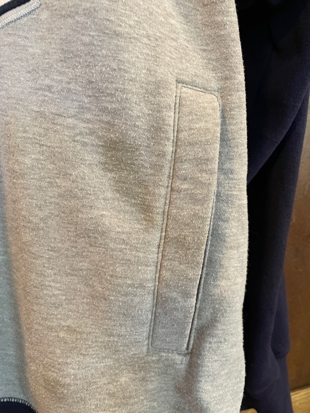 Canucks NHL Two-Tone Zip Hoodie - Picture 3 of 8